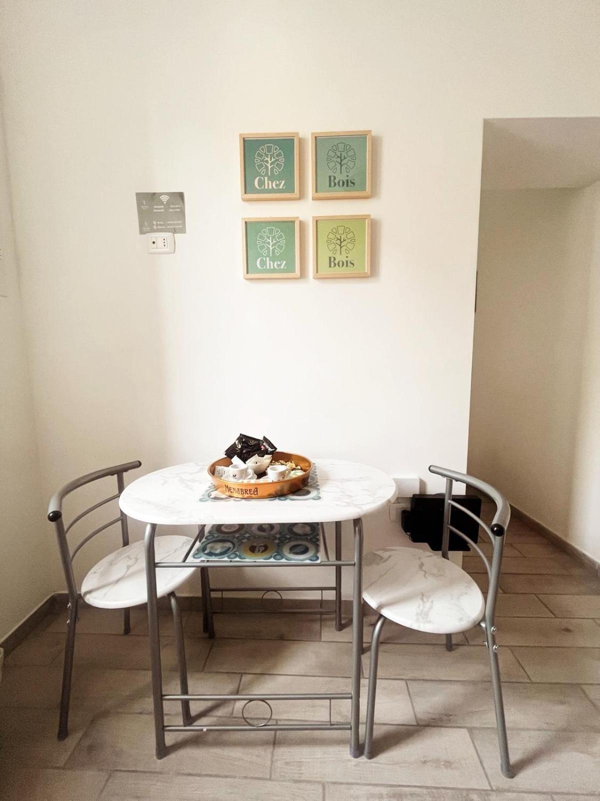 Chez Bois - Suite Apartment Capodimonte Neapel Exterior foto