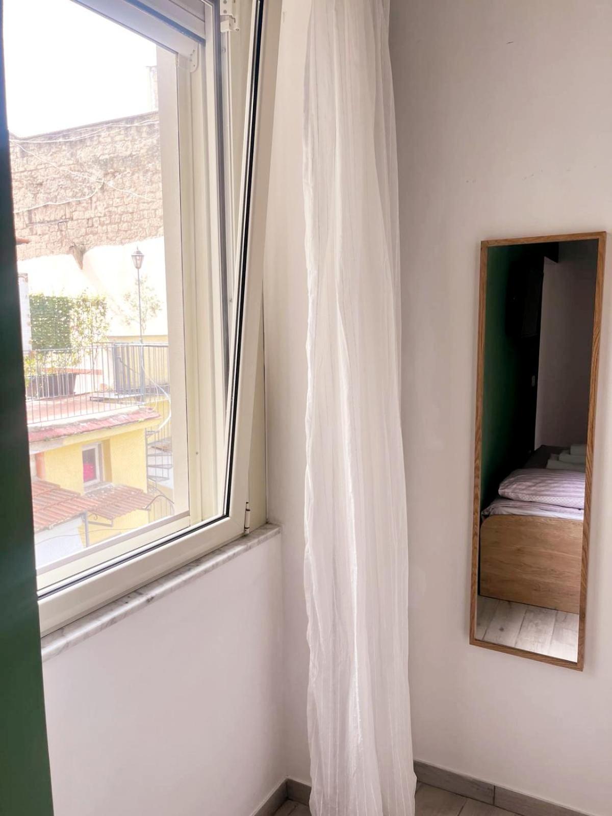 Chez Bois - Suite Apartment Capodimonte Neapel Exterior foto
